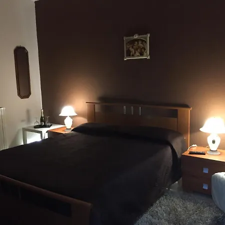 Casa O Canal Valguarnera Caropepe