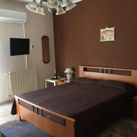 Casa O Canal Oda ve Kahvaltı Valguarnera Caropepe